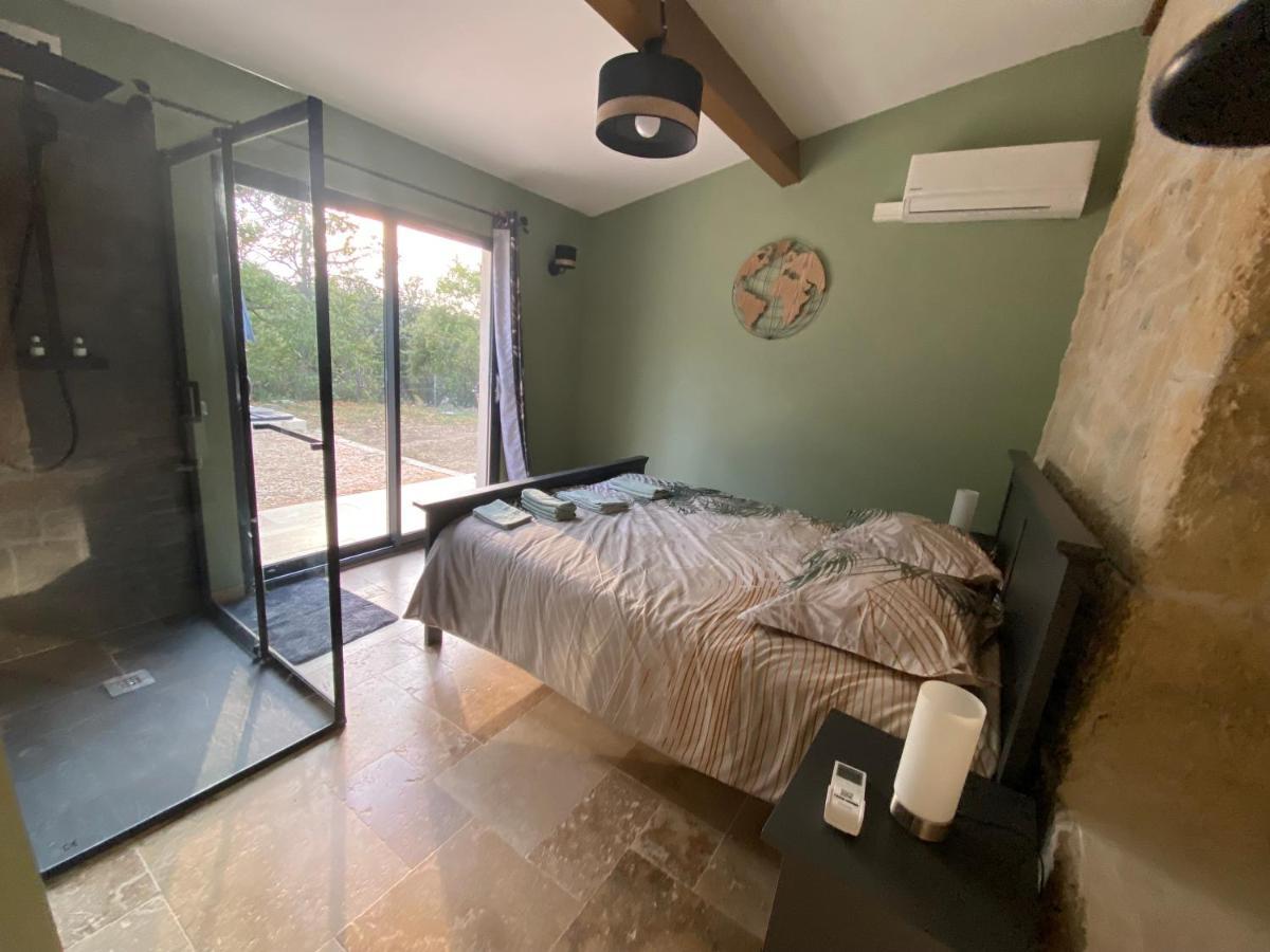 Appartement De Charme Avec Jaccusi Vezenobres 外观 照片
